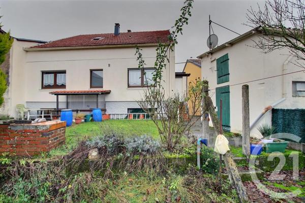 Maison à vendre  5 pièces - 122,20 m 2   ST AVOLD  - 57