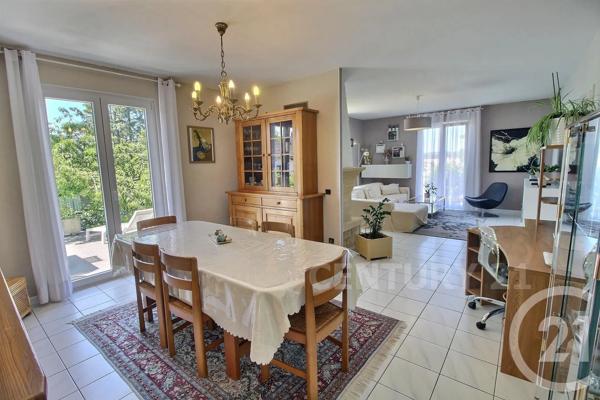 Maison à vendre  5 pièces - 122,20 m 2   ST AVOLD  - 57