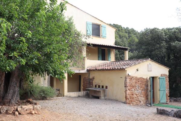 Vente Maison provençale de luxe Salernes 10 Pièces 236.58 m²