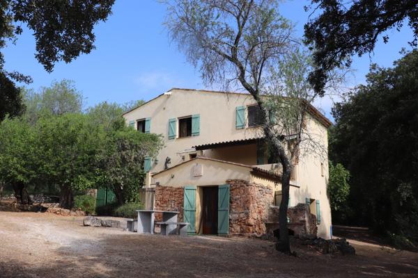 Vente Maison provençale de luxe Salernes 10 Pièces 236.58 m²
