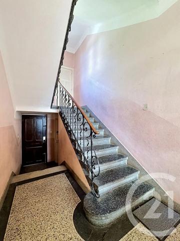Immeuble à vendre  183,81 m 2   METZ  - 57
