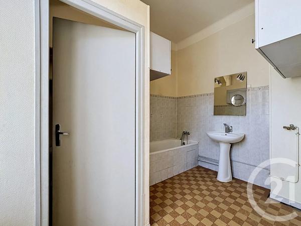 Immeuble à vendre  183,81 m 2   METZ  - 57