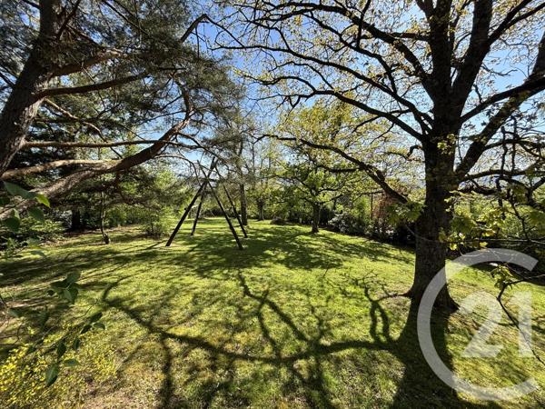 Maison à vendre  7 pièces - 225 m 2   ST DIE DES VOSGES  - 88