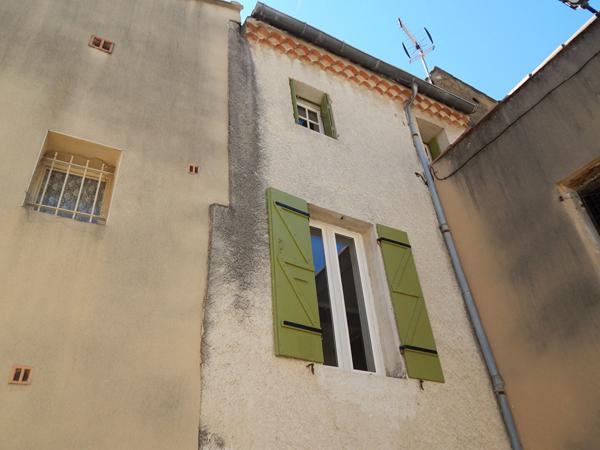SAINT SATURNIN LES AVIGNON - IMMEUBLE A VENDRE 3 APPARTEMENTS LOUES 1255€/MOIS