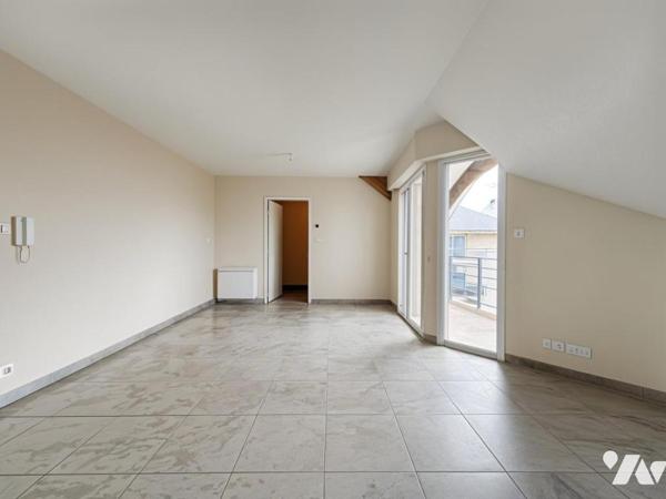 Dernier étage avec balcon – T2 au cœur des Deux Croix Banchais