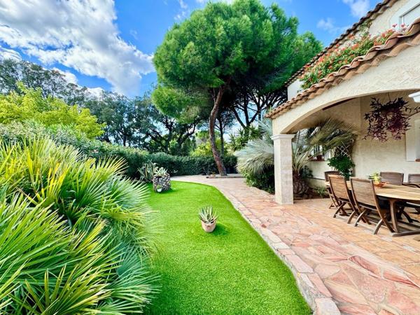 Var frejus/puget-sur-Argens - villa individuelle sur 800m2 avec piscine + garage/ annexe de25m2