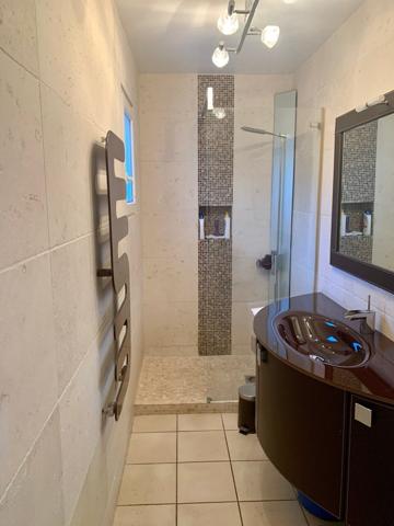 Var frejus/puget-sur-Argens - villa individuelle sur 800m2 avec piscine + garage/ annexe de25m2