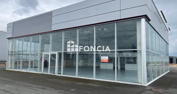 À vendre Local commercial 333 m² - Chauray 79180