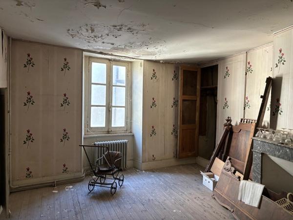 Maison de village a renover