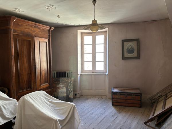 Maison de village a renover