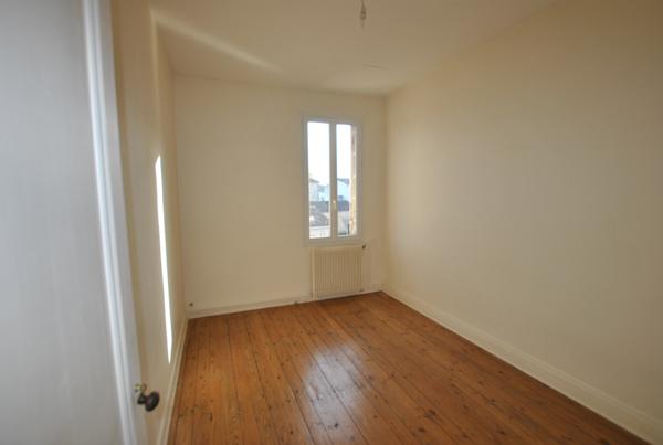 Maison de ville avec terrain. Budget 185 000€