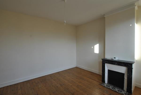 Maison de ville avec terrain. Budget 185 000€