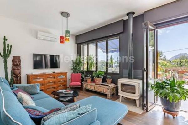 Ensemble de biens immobiliers: Maison + T2 + Dépendance