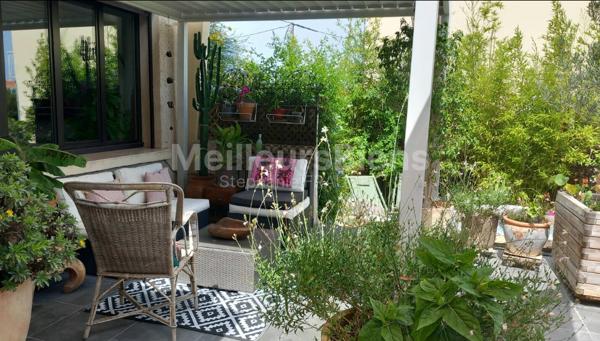 Ensemble de biens immobiliers: Maison + T2 + Dépendance