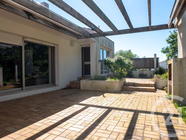 Maison à vendre  12 pièces - 294 m2 BRETIGNOLLES SUR MER - 85