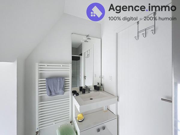 À vendre - Duplex, 4 pièces situé à Saint-Cyr-sur-Loire (37540)