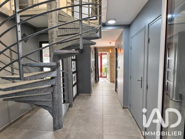 Maison à vendre 6 pièces 175,11 m² Châlons-en-Champagne