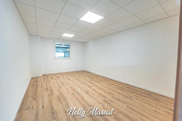 Local/bureau à vendre CHAMBERY (73) - 504 M2 - 5 stationnements - Bissy