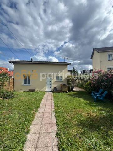Vente
                Maison86,85 m² - 4 Pièces -
                    AULNAY SOUS BOIS (93600)