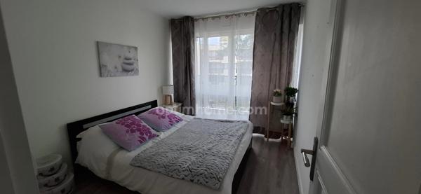 Appartement à vendre 3 pièces LE CHESNAY (78)