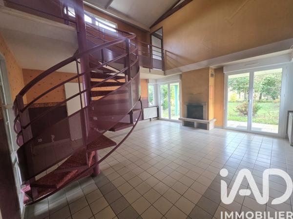 Maison à vendre 7 pièces 128 m² Buchères