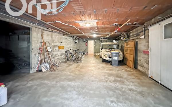 Maison à vendre    6 pièces •  Ucel