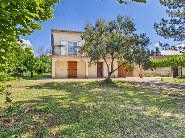 Maison Montelimar 8 pièce(s) 115 m2