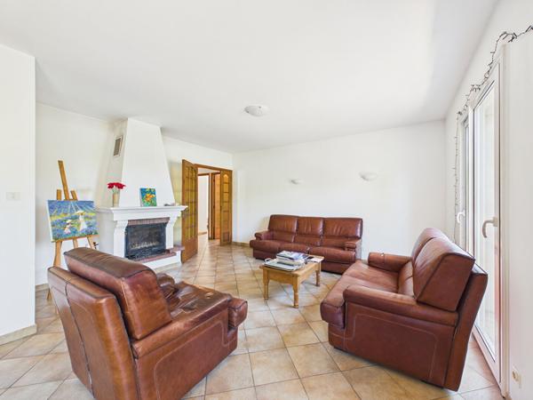Maison Montelimar 8 pièce(s) 115 m2