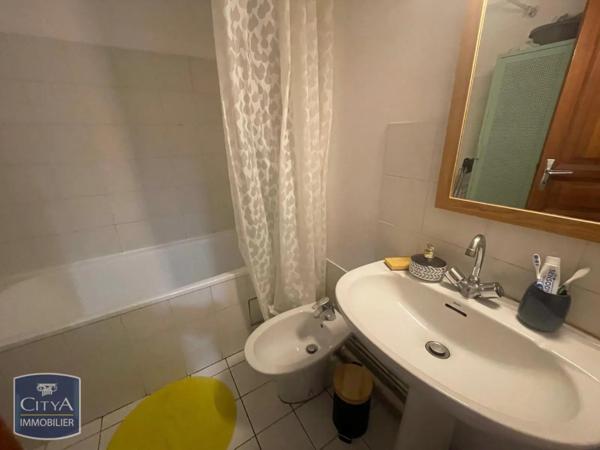 Appartement à louer 3 pièces 62m² Blois (41000)