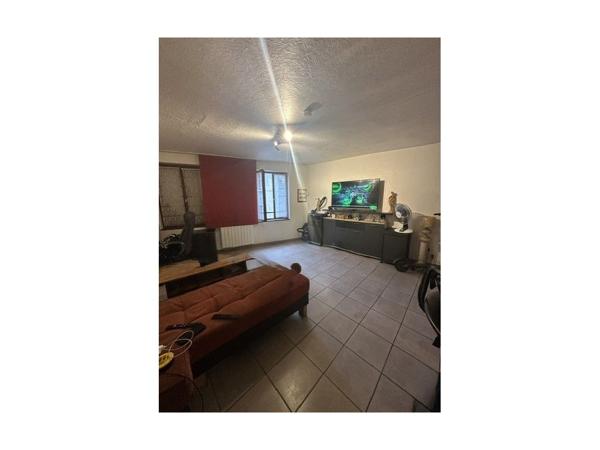 Immeuble - BOEN SUR LIGNON