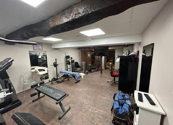 Maison à vendre    5 pièces •  Layrac