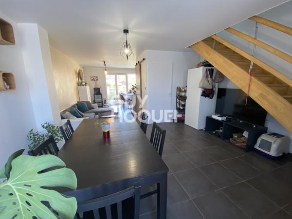 MAISON À VENDRE DE 4 PIÈCES DE 74,00 M²