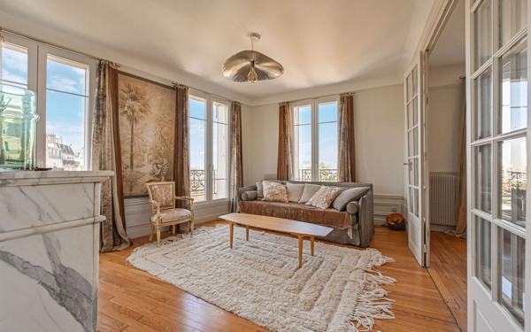 Appartement à vendre    3 pièces • 63,75 m2 Paris 12