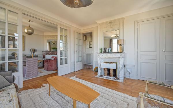 Appartement à vendre    3 pièces • 63,75 m2 Paris 12