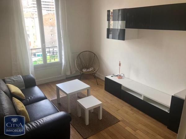 Appartement à louer 2 pièces 43.4m²