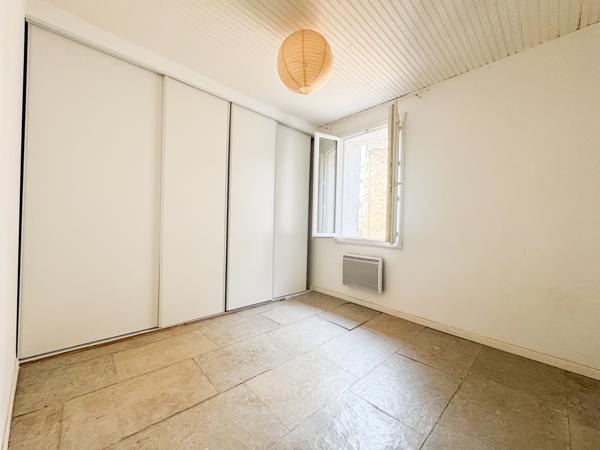 Aubais (30250) (30250) AUBAIS - MAISON DE VILLAGE - 4 PIÈCES - 105M2 - 25 MINUTES DE MONTPELLIER/NÎMES