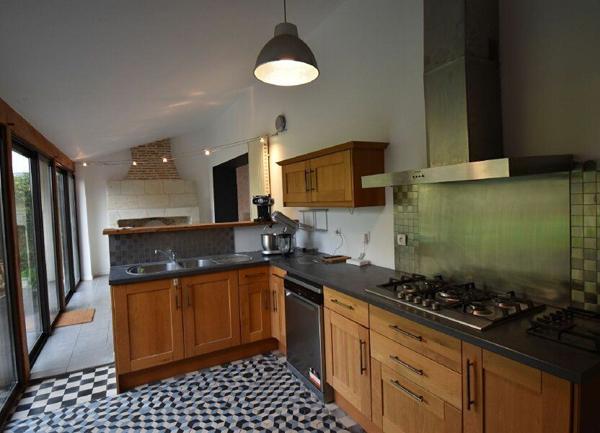 Maison à louer    3 pièces • 98 m2 Saint-Pierre-des-Corps