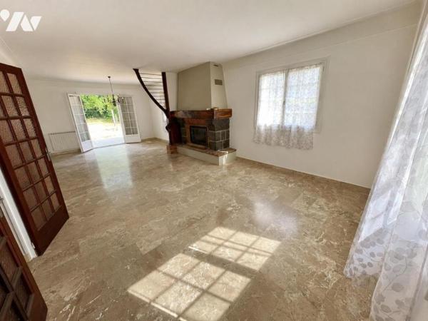 BOUAYE (l'Etier) MAISON de 142m² 4ch. 5 pièces sur terrain de 2058m²