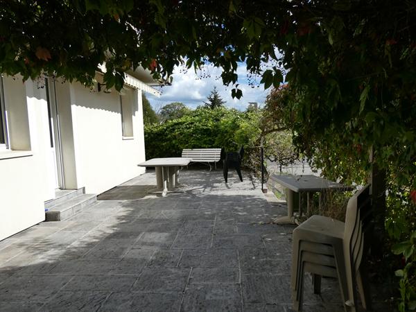 Maison avec jardin à la campagne sans vis à vis. Aron