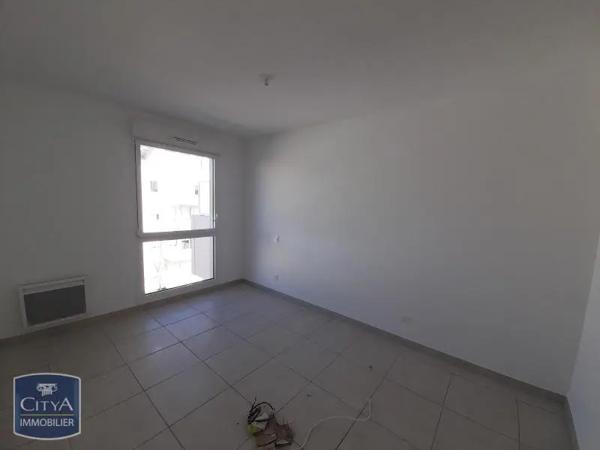 Appartement à louer 3 pièces 67.7m²