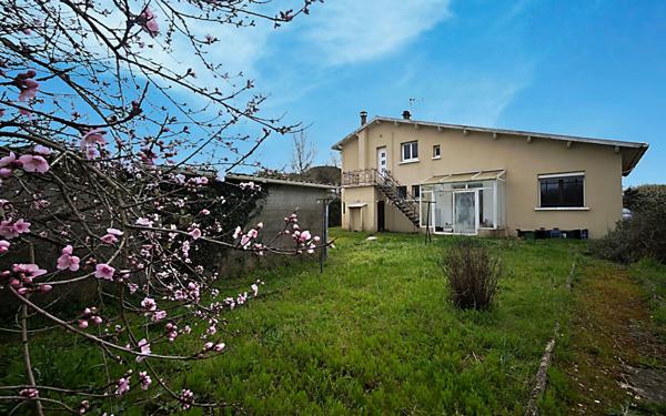 Maison à vendre    6 pièces • 170 m2 Léguevin