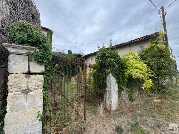 Maison 4 pièces à vendre à Saint-Maigrin