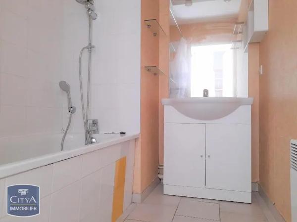 Appartement à louer 3 pièces 62.02m²