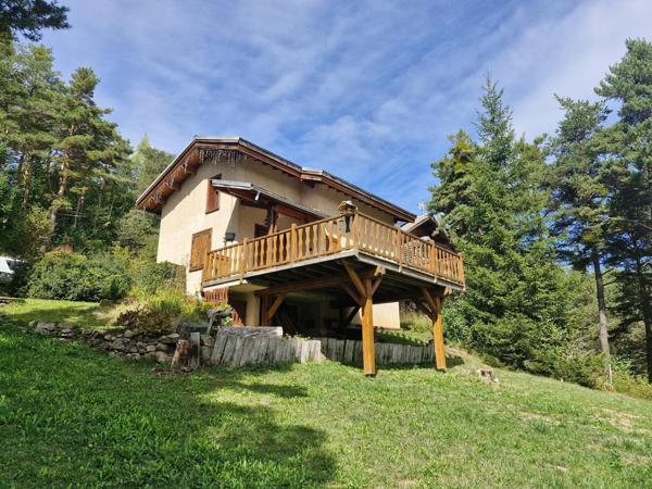 Joli chalet sur un terrain de 1581m2