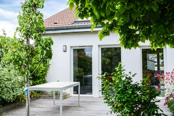 Riedisheim (68400) AU CENTRE DE RIEDISHEIM MAISON DE 260M² 1022 M² DE TERRAIN CLOS ET ARBORE