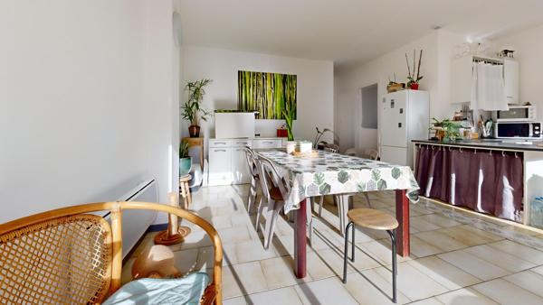 Ensemble locatif rare, 7 logements, 1 maison