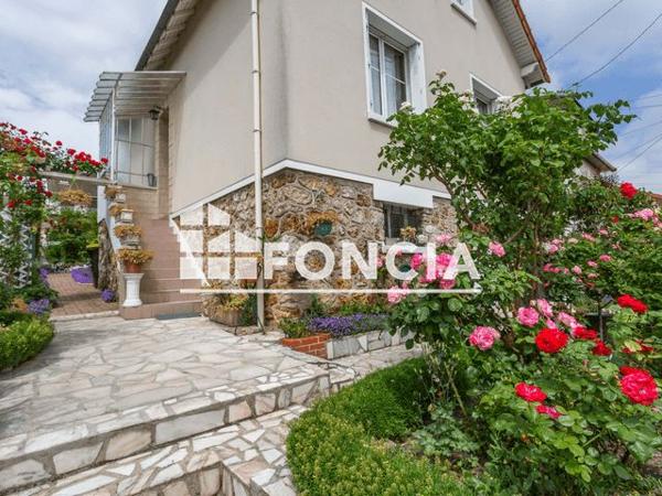 À vendre Maison 6 pièces 100 m² - Savigny-sur-orge 91600