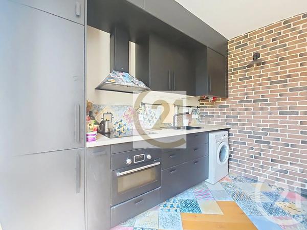 Appartement F2 à vendre  2 pièces - 29,86 m 2   IVRY SUR SEINE  - 94