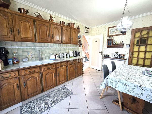 Maison proche des commodités accessible a pied