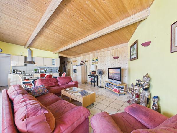 Maison d'habitation et local commercial
